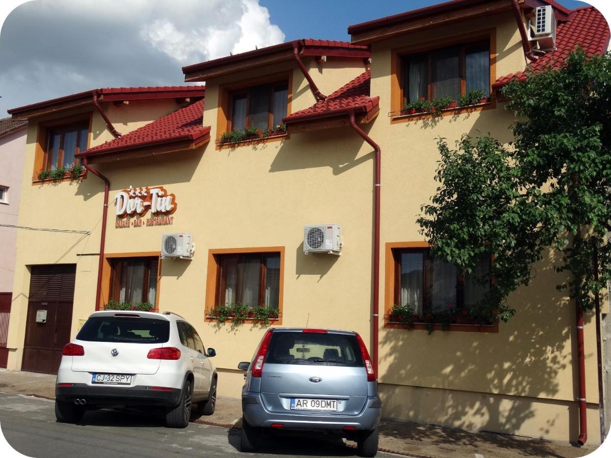 Hotel DorTin Arad Exterior foto